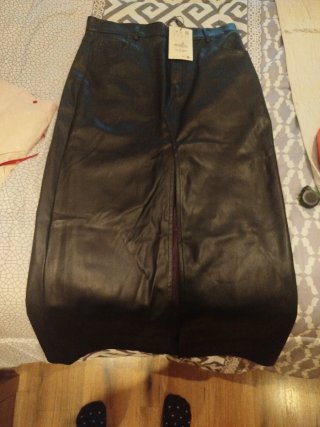 Falda polipiel Pull&Bear negra