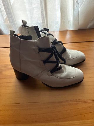 Botines blancos diseño