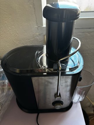 Licuadora Corbero 800W. Sólo usada una vez.
