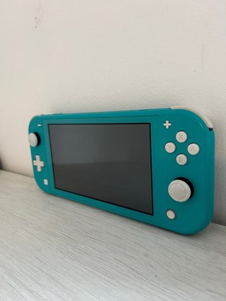 Nintendo Switch Lite NEGOCIABLE