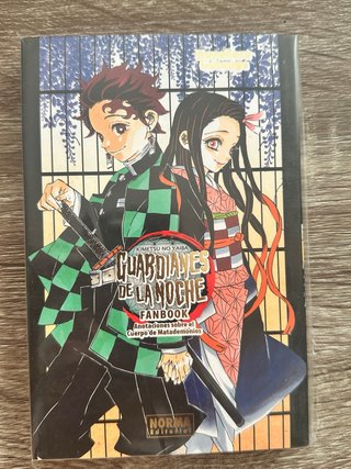 Guardianes de la noche: fanbook y historias cortas