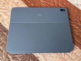Logitech Combo Touch Funda Teclado iPad Air 13