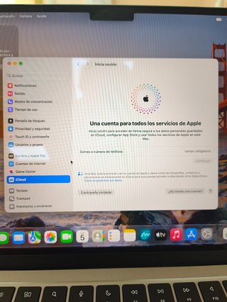 MacBook Air 16 GB RAM 13.6" 2022 M2 SSD 251 GB