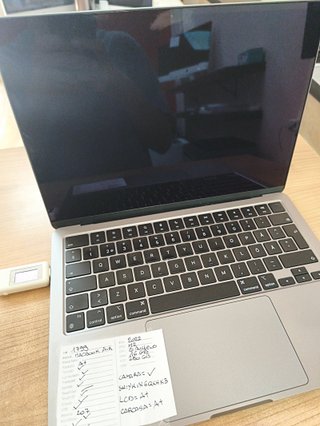 MacBook Air 16 GB RAM 13.6" 2022 M2 SSD 251 GB