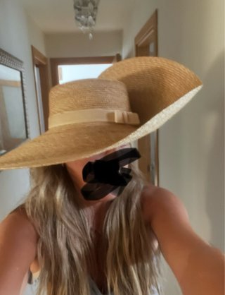 Pamela Mibùh Losater