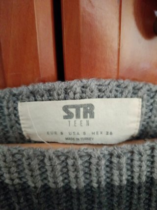 Jersey de rayas gris