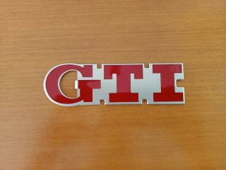 ABRIDOR DE BOTELLAS VOLKSWAGEN GTI ROJO ORIGINAL