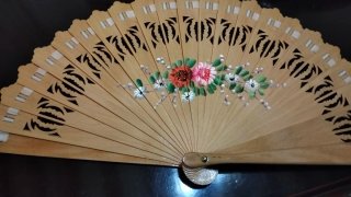 Abanico vintage madera pintado flores