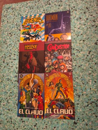 Lotes de comics ,a 18€ el lote,,en muy buen estad