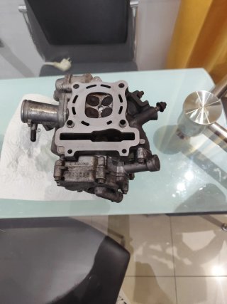 Culata Yamaha YZF 125R