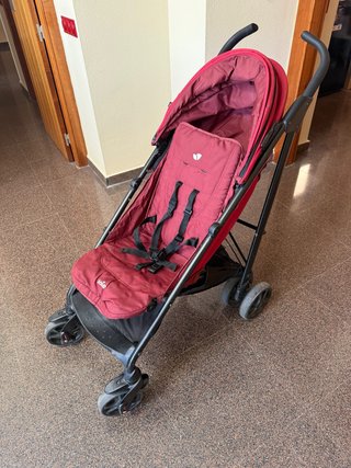 Carrito de bebé Joie rojo