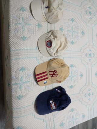 Gorras (Ralph Lauren, Adidas, NBA). Precio unidad