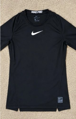 Camiseta Nike Pro Running Negra