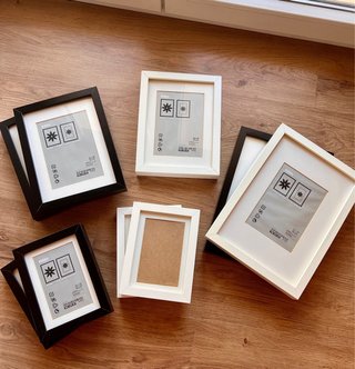 Marcos de fotos IKEA madera (negro y blanco)