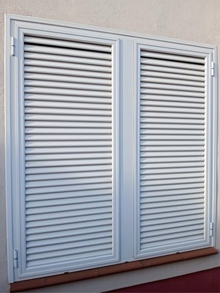 Puertas y Ventanas Mallorquinas de Aluminio