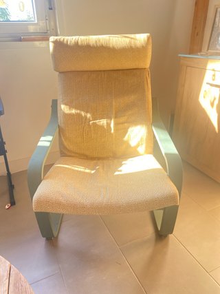 Poltrona Poäng IKEA e piccola Poäng IKE, regalo piedistallo