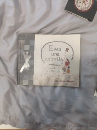 Eres una estrella: el apasionante viaje de niña...