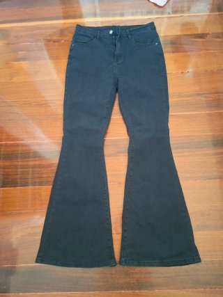 Pantalones campana negros