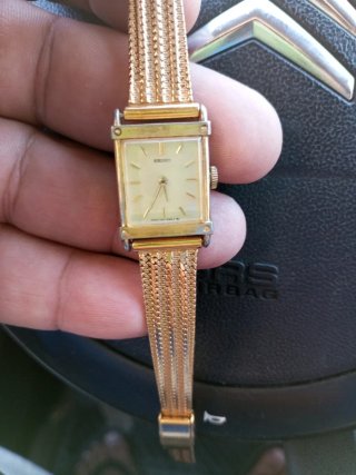 Reloj Seiko Dorado