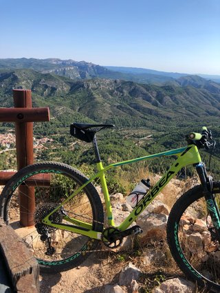 Bicicleta de Montaña Orbea Alma Carbono