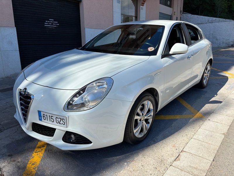 Alfa Romeo Giulietta 1.6 JTDm Distinctive 2010