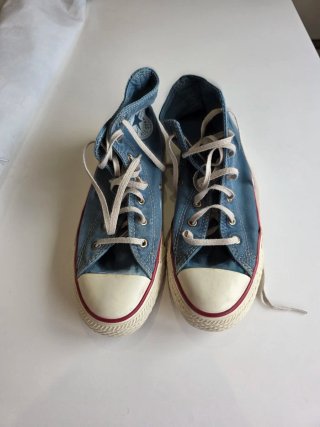 Tenis Converse Azul y Blanco