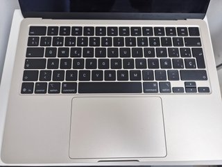 MacBook Air M4 512GB (Somos tienda-Con garantía)