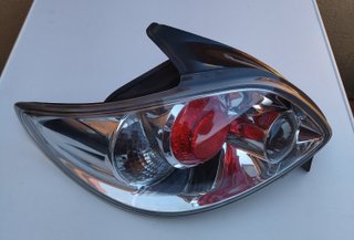 Faro Trasero Izquierdo Tuning Peugeot 206 año 2004