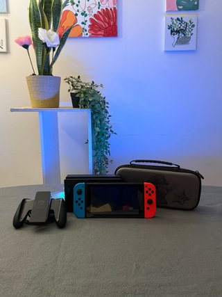 (Como Nueva)Nintendo Switch V2