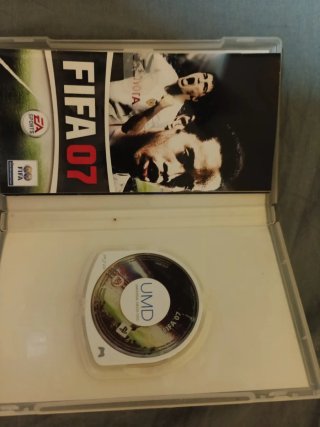 2 Giochi PSP: Ridge Racer e FIFA 07