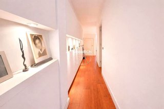 Edificio en venta en Centre en Cornellà de Llobregat