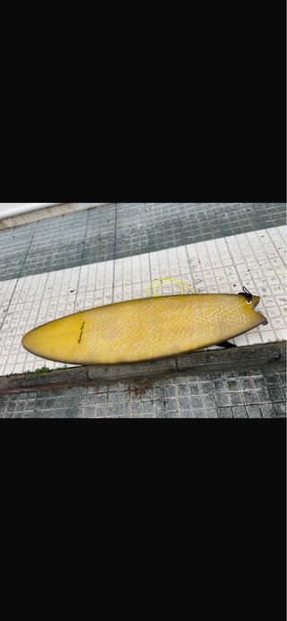 Tabla de Surf 5.9 Twin Fin 32 litros