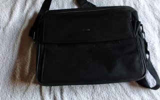 Bolso para ordenador negro