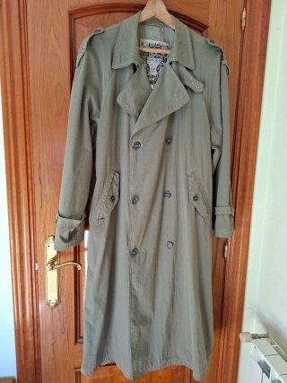 Gabardina Verde Toro Tello