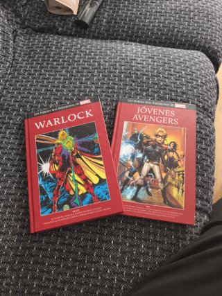 2 Libros Marvel . (Jóvenes Avengers) y (Warlock).