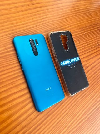 Xiaomi Redmi 9 Blu + Custodia Game Over