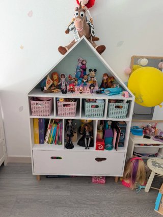Estantería casita infantil