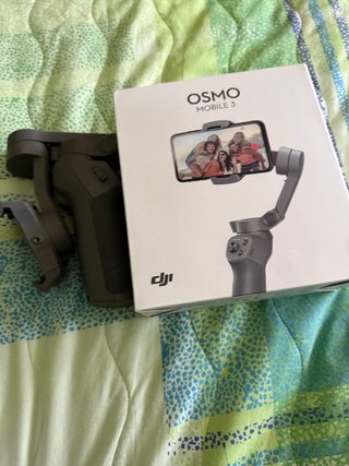 DJI Osmo Mobile 3 Gimbal per Smartphone
