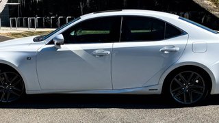 Lexus IS 2018