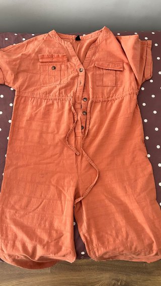 Mono naranja corto