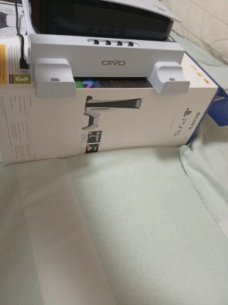 PS5 + base di ricarica e raffreddamento + gioco