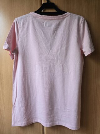 Camiseta L con pedrería.CON ETIQUETA. 3,20 EUROS