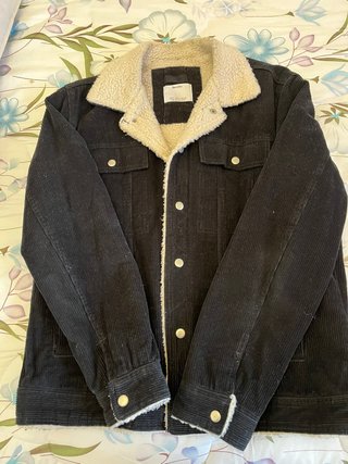 Chaqueta Bershka Pana Negra Talla M