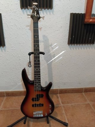 Bajo Ibanez GSRM20 BS Soundgear Mikro