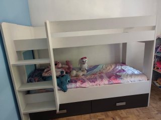 Litera infantil blanca con cajones