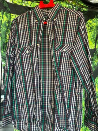 Camisas, trajes, pantalones, etc