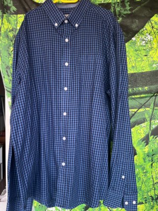 Camisas, trajes, pantalones, etc