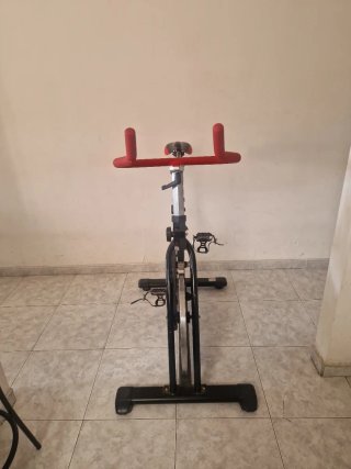 Bicicleta de Spinning Care Spider Pro