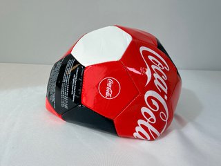 Balón Coca-Cola rojo negro blanco · promocional