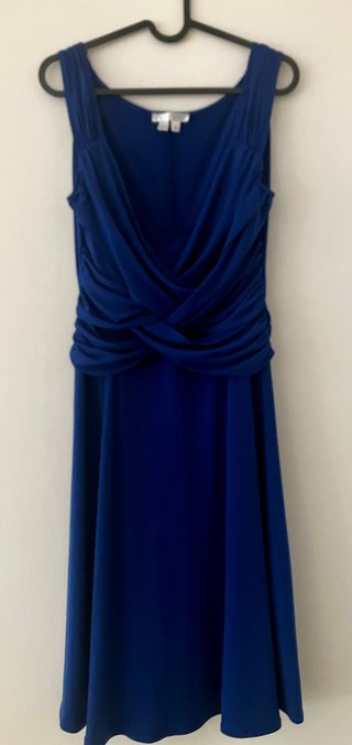Vestido azul elegante drapeado